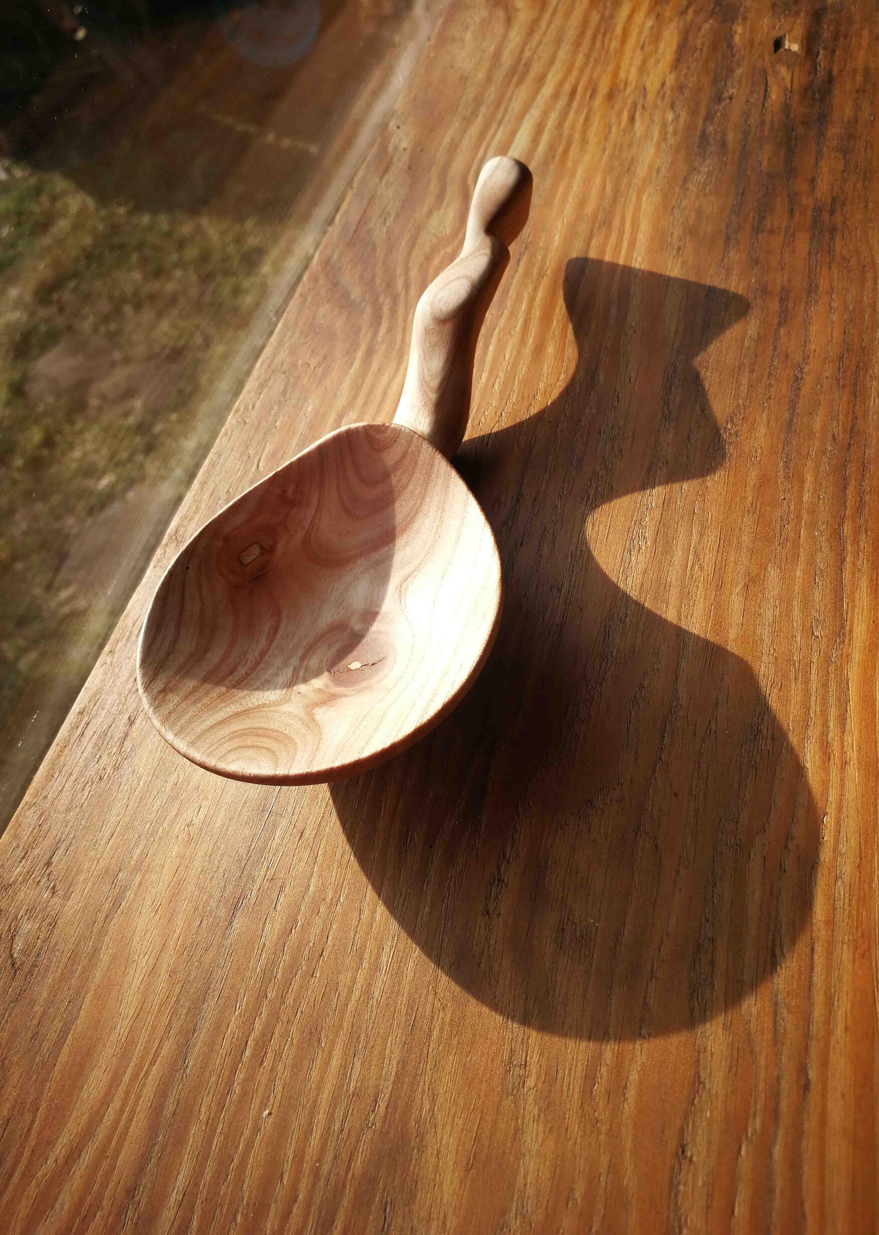 WALNUT SPOON